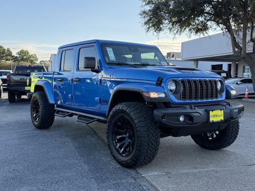 2025 Jeep Gladiator Sport S