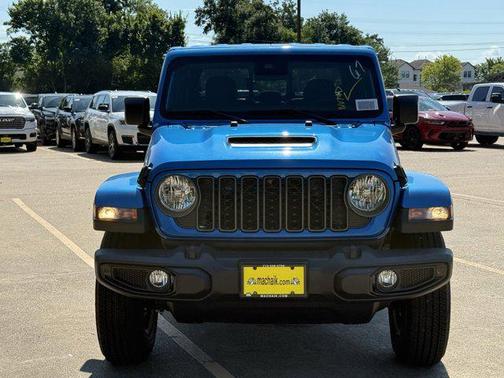 2025 Jeep Gladiator Sport S