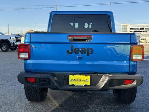 2025 Jeep Gladiator Sport S