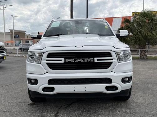 Bright White Clearcoat 2020 RAM 1500 Big Horn/Lone Star