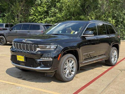 2025 Jeep Grand Cherokee Summit