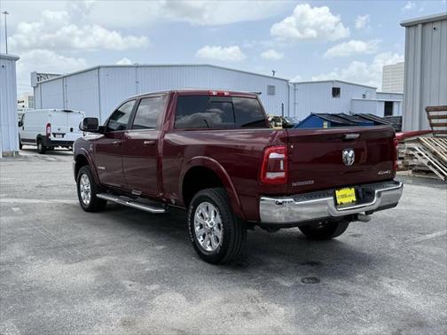 2021 RAM 2500 Laramie Crew Cab 4x4 6'4' Box