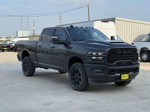 2025 RAM 2500 Laramie Crew Cab 4x4 6'4' Box