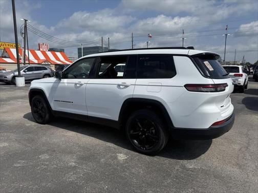 2023 Jeep Grand Cherokee L Altitude