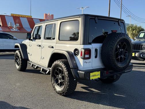 2024 Jeep Wrangler Willys