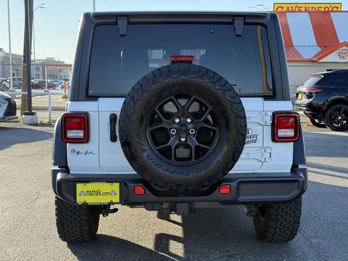 2024 Jeep Wrangler Willys