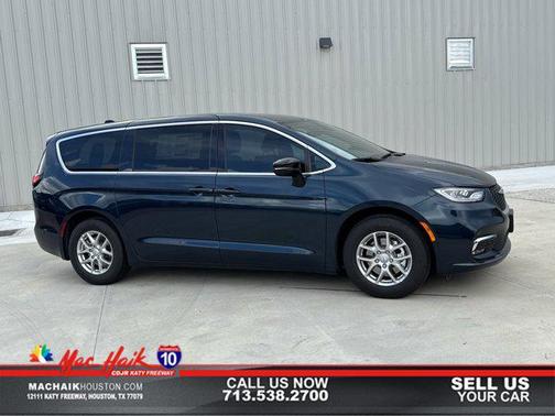 2025 Chrysler Pacifica L
