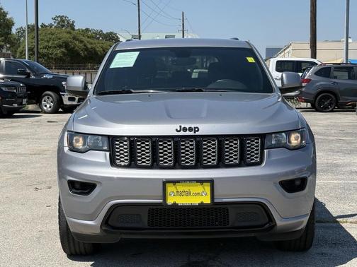 2018 Jeep Grand Cherokee Laredo E