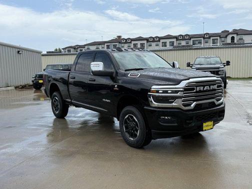 2025 RAM 2500 Laramie Crew Cab 4x4 6'4' Box