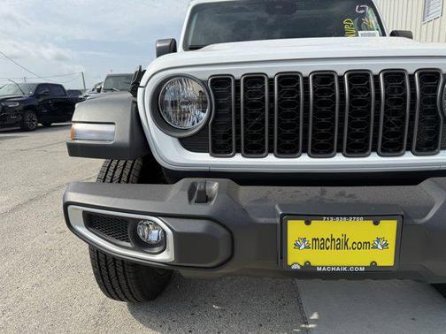 2025 Jeep Gladiator Sport S