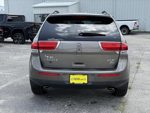 2012 Lincoln MKX Base