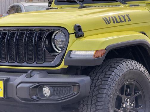 2024 Jeep Gladiator Willys