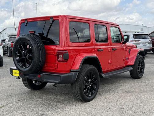 2025 Jeep Wrangler 4xe Sahara