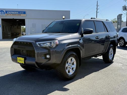 2022 Toyota 4Runner SR5