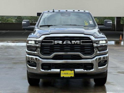 2025 RAM 2500 Tradesman Crew Cab 4x4 6'4' Box