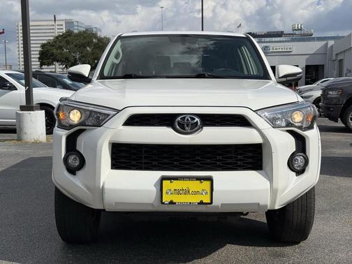 2018 Toyota 4Runner SR5