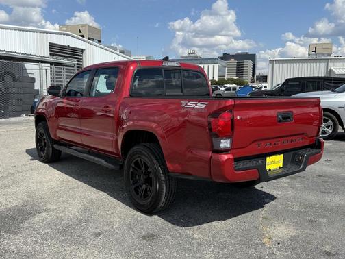 2019 Toyota Tacoma SR