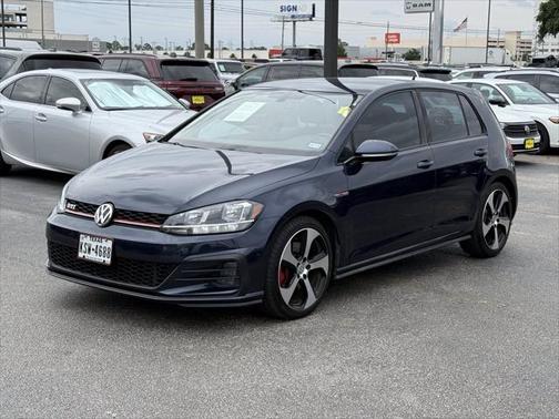 2018 Volkswagen Golf GTI 2.0T S 4-Door