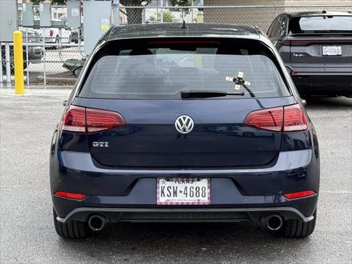 2018 Volkswagen Golf GTI 2.0T S 4-Door