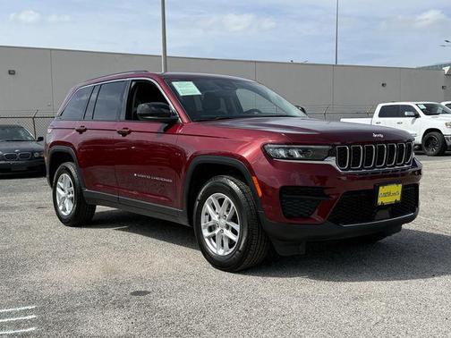 2024 Jeep Grand Cherokee Laredo