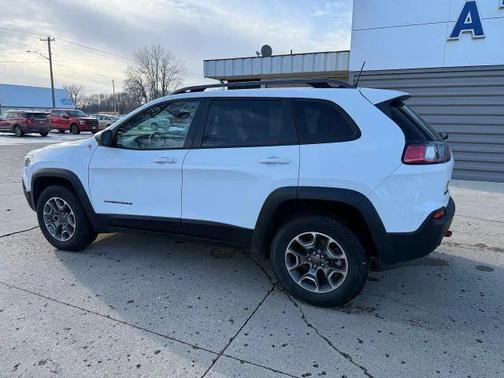 2021 Jeep Cherokee Trailhawk