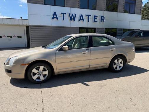 Dune Pearl Clearcoat Metallic 2007 Ford Fusion SE
