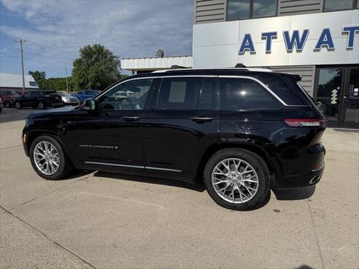 2023 Jeep Grand Cherokee 4xe Summit