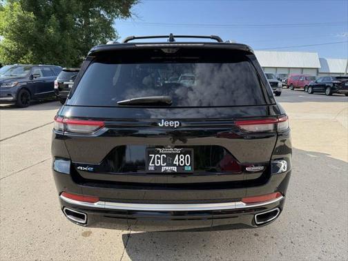 2023 Jeep Grand Cherokee 4xe Summit
