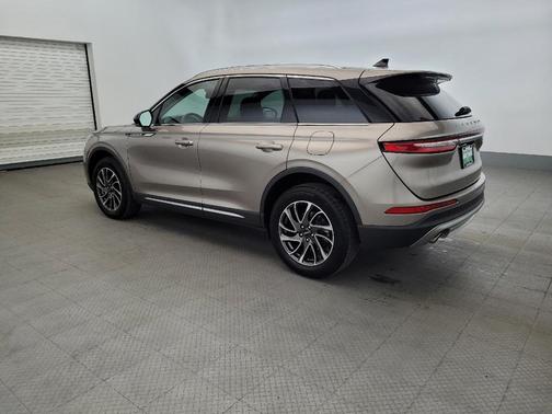 Iced Mocha 2020 Lincoln Corsair Standard