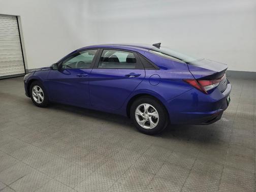 2023 Hyundai ELANTRA SE