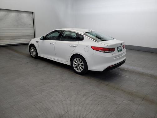 Snow White Pearl 2017 Kia Optima EX