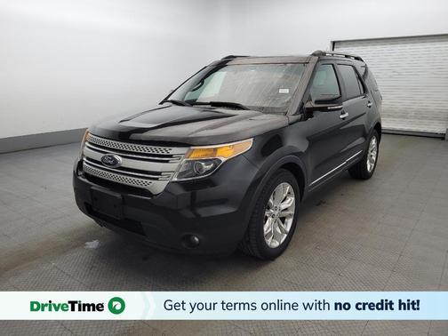 Tuxedo Black Metallic 2014 Ford Explorer XLT