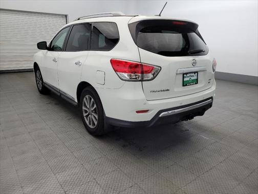 2016 Nissan Pathfinder SL