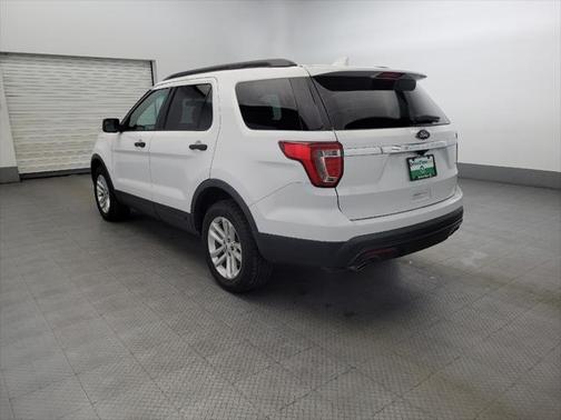 2017 Ford Explorer Base