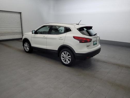 White 2019 Nissan Rogue Sport SV