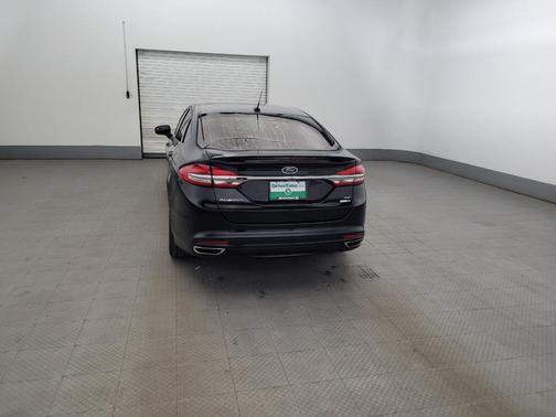 Shadow Black 2018 Ford Fusion SE