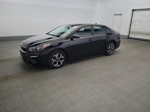 Aurora Black 2019 Kia Forte LXS
