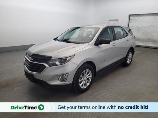 Silver Ice Metallic 2019 Chevrolet Equinox LS