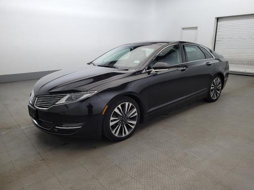 Tuxedo Black Metallic 2015 Lincoln MKZ Base