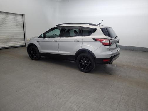 Ingot Silver Metallic 2018 Ford Escape SEL