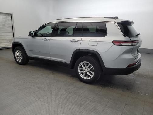 2022 Jeep Grand Cherokee L Laredo