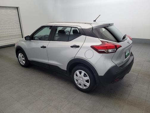 2020 Nissan Kicks S