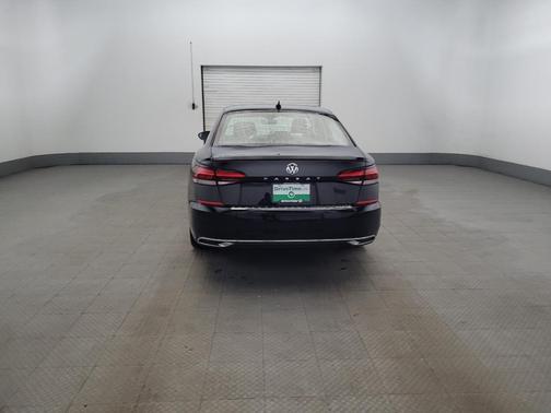2022 Volkswagen Passat 2.0T SE