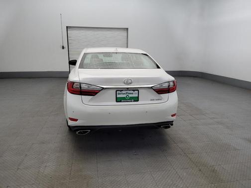 2018 Lexus ES 350 Base