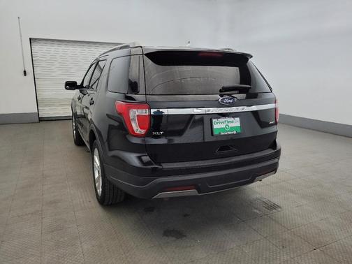 Agate Black Metallic 2019 Ford Explorer XLT