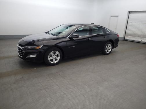 Mosaic Black Metallic 2023 Chevrolet Malibu FWD 1LT