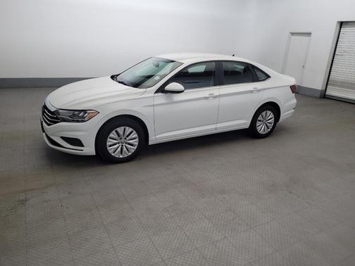 White 2019 Volkswagen Jetta 1.4T S