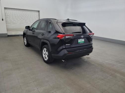 Midnight Black Metallic 2021 Toyota RAV4 XLE