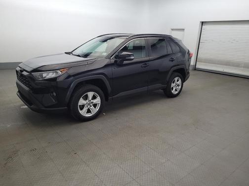 Midnight Black Metallic 2021 Toyota RAV4 XLE