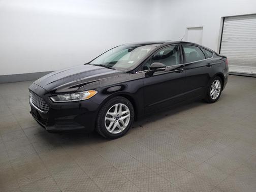 Shadow Black 2016 Ford Fusion SE